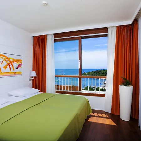Отель Maistra Select Island Istra