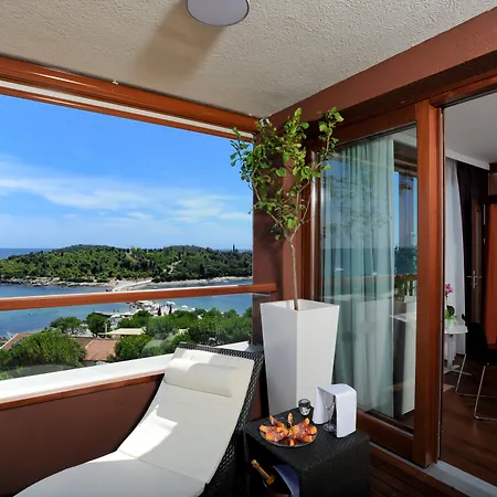Отель Maistra Select Island Istra