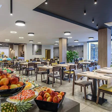 Отель Maistra Select Island Istra 4*